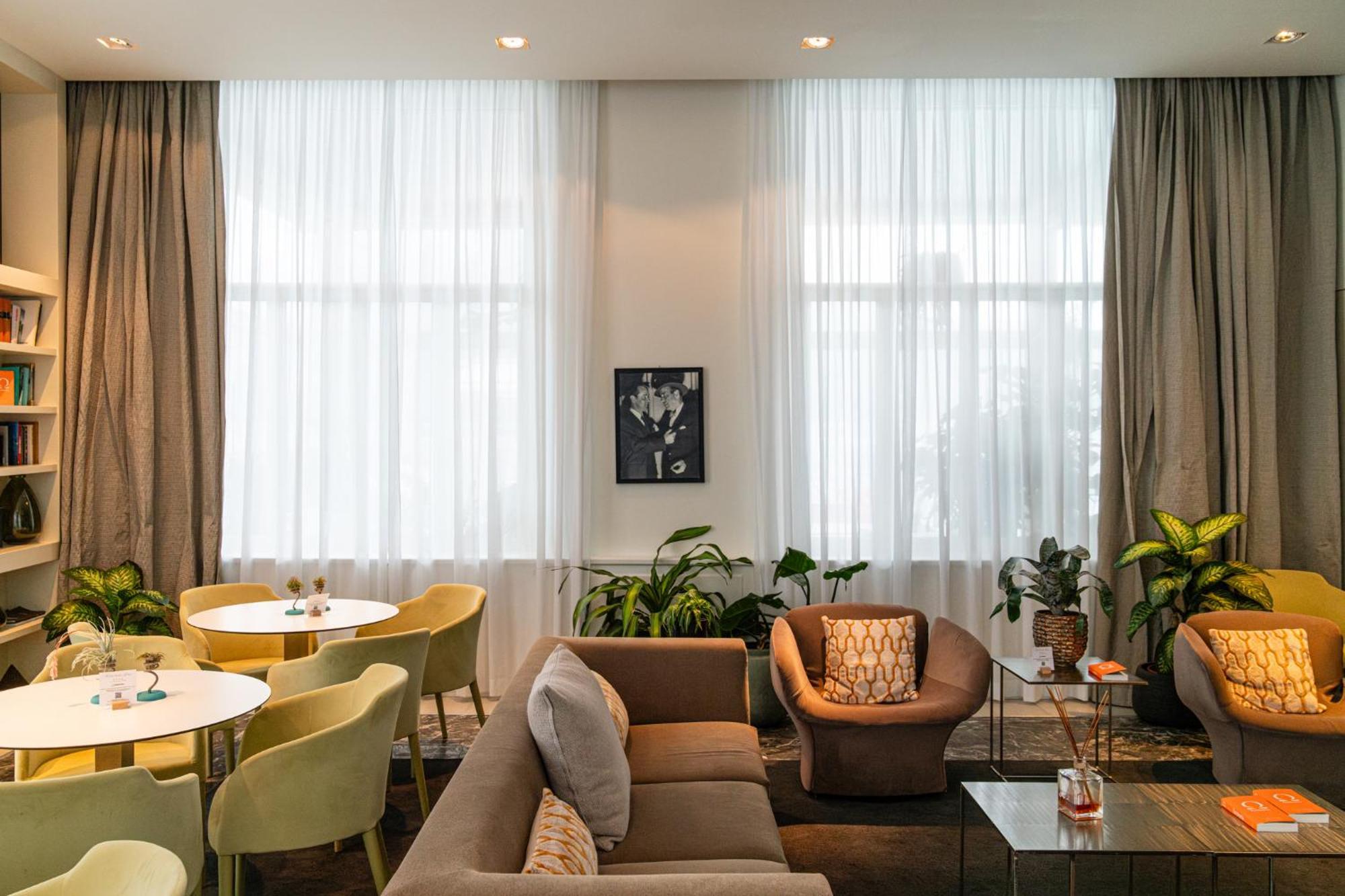 Araba Fenice Hotel อีเซโอ ภายนอก รูปภาพ