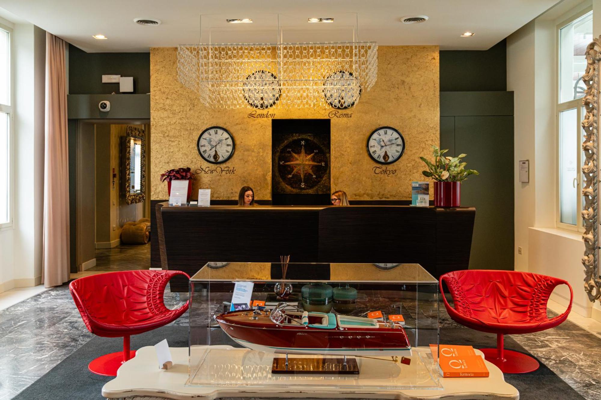 Araba Fenice Hotel อีเซโอ ภายนอก รูปภาพ